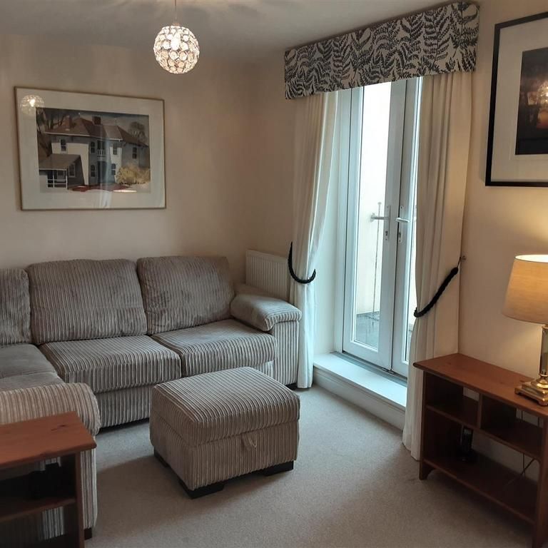 4 bedroom terraced house to rent - Photo 1