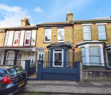 2 bedroom terraced house to rent - Photo 2