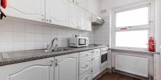 Bedsit, Grays Inn Road, WC1X - Photo 3