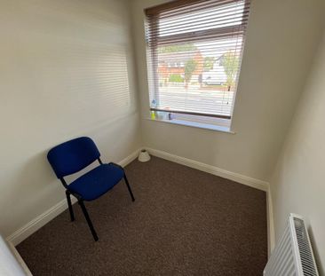 Tile Hill Lane, Coventry - Photo 3