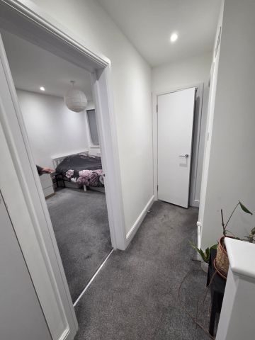 Room in a Shared Flat, Finchley Road, NW11 - Photo 5