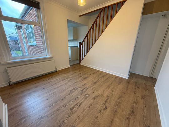 Whitworth Road, Gosport - Photo 1