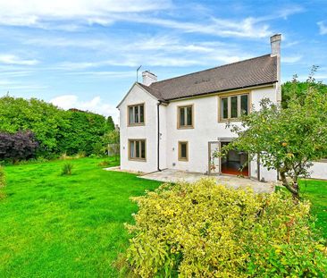 A charming recently renovated cottage - Photo 3