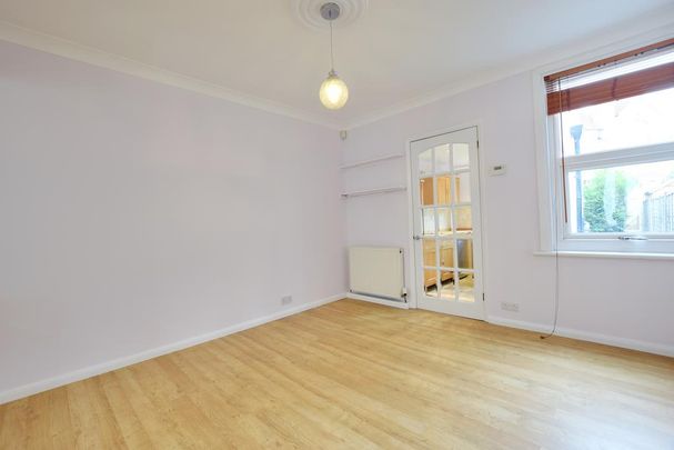 2 bedroom terraced house to rent - Photo 1