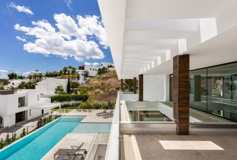 Luxury Villa for rent in Benahavís, Andalusia