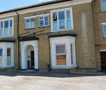 Regents Park Road, Southampton, SO15 - Photo 1