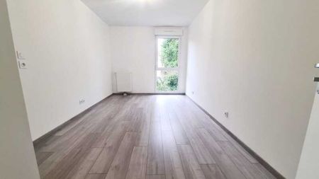 Location Appartement 2 Pièces 46 m² - Photo 3