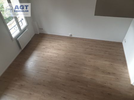 Location Appartement 3 pièces 55m² BEAUVAIS 60000 - Photo 3