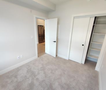 Galilea. Brand New One Bedroom in Convenient Location - Photo 3