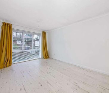 Bell Meadow, Dulwich Wood Avenue, London, SE19 - Photo 4