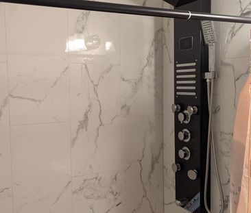 For Lease - 5387 Turney Drive Unit# Main, Mississauga, Ontario - Photo 3