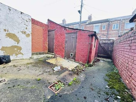 Gurney Terrace, Close House, Bishop Auckland, DL14 - Photo 2