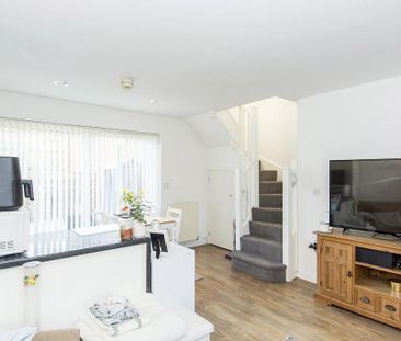 2 bedroom house to rent - Photo 1