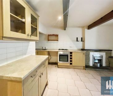 Burn Road, Birchencliffe, Huddersfield, HD3 - Photo 1