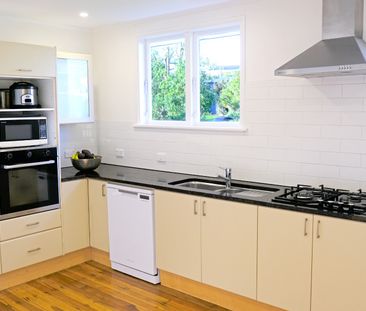 Family home in Glen Innes - Photo 6