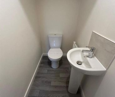 2 bedroom house to rent - Photo 1