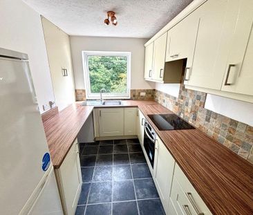 2 bedroom flat to rent - Photo 6