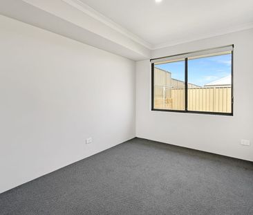 Modern 4-Bedroom Rental House in Two Rocks: Experience Comfort and ... - Photo 4