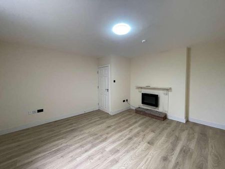 Gravelly Hill, Birmingham, B23 - Photo 4
