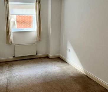 RICHMOND PARK ROAD, CHARMINSTER (p07153) - Photo 1