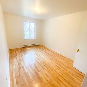 4 1/2 LOGEMENT À LOUER à Côte-des-Neiges - Photo 3