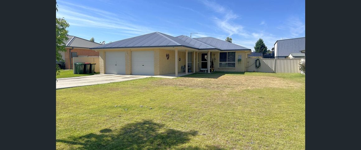 3 Bedroom Home for Rent - Kelso - Photo 1