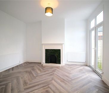 3 bedroom semi-detached house to rent - Photo 5