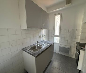 Location Appartement 3 pièces 43m² - Photo 3