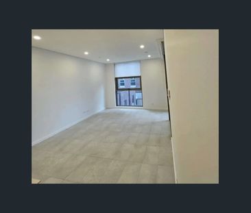 305/16 Sandstone Crescent, Macquarie Park, NSW 2113 - Photo 4