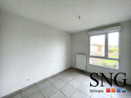 T3 AVEC BALCON ET PARKING - Photo 3