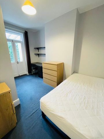 6 bedroom house to rent - Photo 5