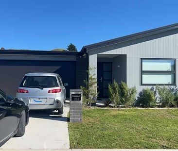 Low Maintenance - Photo 5