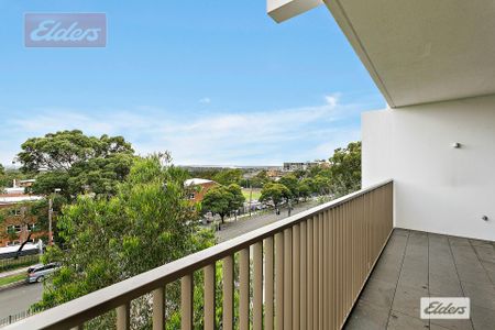 302/6 University Road - Photo 2