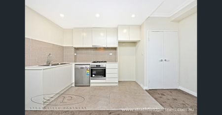 Terrace Apartment, PARK TOWER - Photo 4