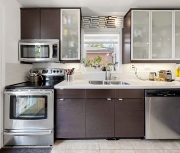 For Lease - 308 Hendon Avenue, Toronto, Ontario - Photo 3