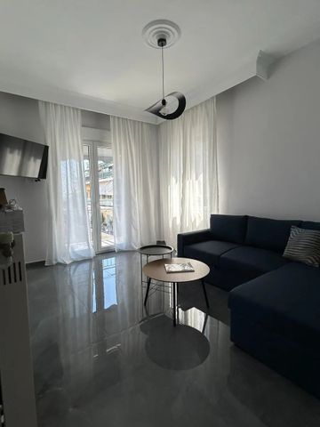 Διαμέρισμα για ενοικίαση Κέντρο (Καβάλα) - Φωτογραφία 2