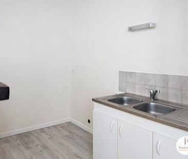 Location Appartement 1 pièce 29m² - Photo 2