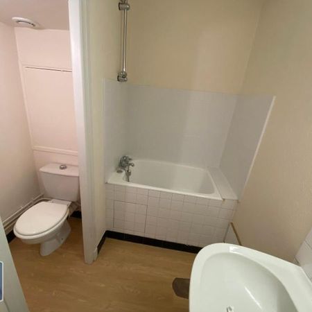 Location Appartement 1 pièce 18m² BLOIS 41000 - Photo 3