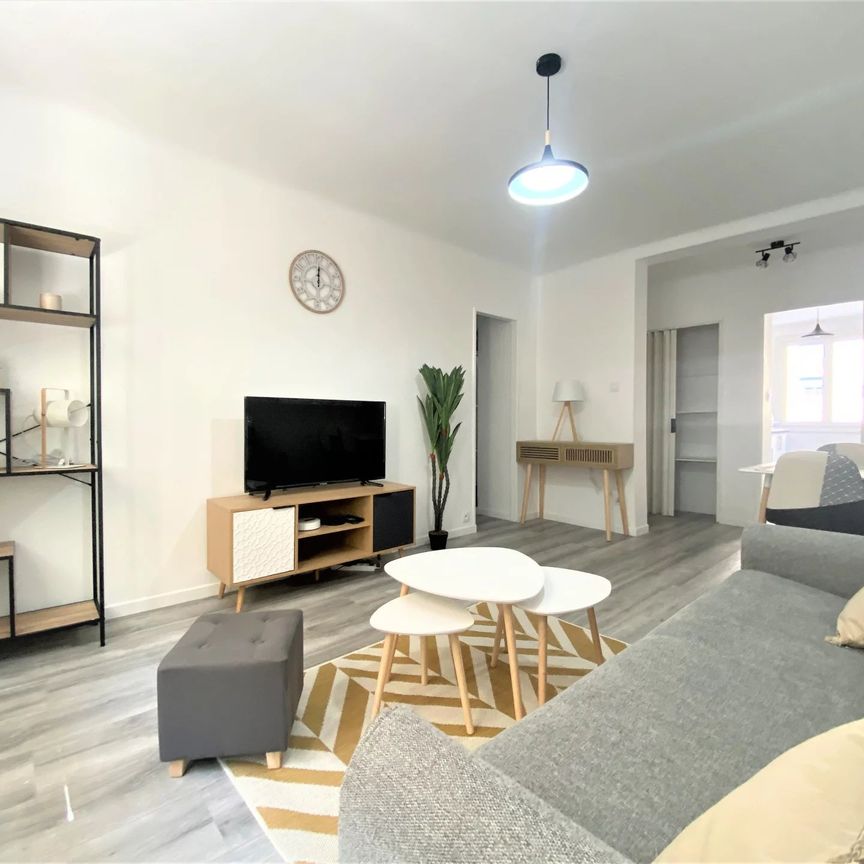 Location Appartement 3 pièces 54m² MARSEILLE 4ème - Photo 1
