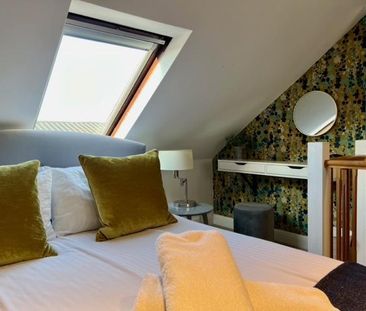 2 bedroom terraced house to rent - Photo 1