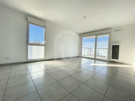 Location Appartement 3 pièces 65m² SETE 34200 - Photo 1