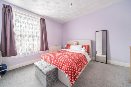 2 bedroom terraced house to rent - Photo 5