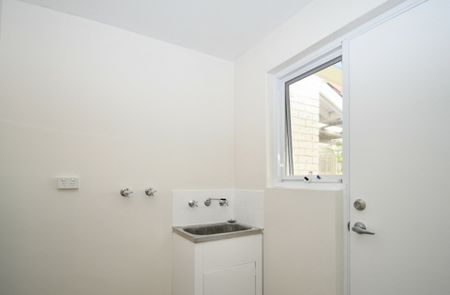 Renovated 2 Bedroom Unit with Ocean Views! - Photo 2