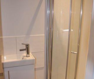 Vicarage Road, Watford - Photo 5