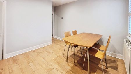 Hummer Road, Egham, Surrey, TW20 9BS - Photo 3