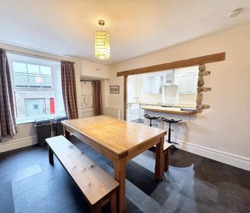 3 bedroom terraced house to rent - Photo 5