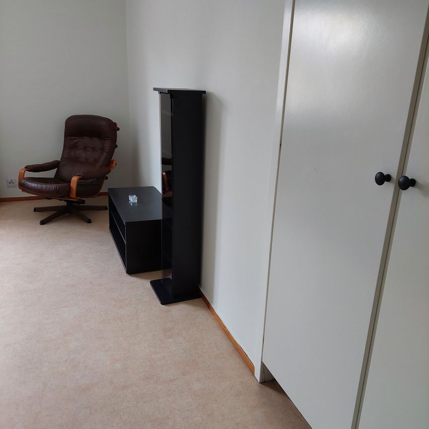 Södra Bangårdsgatan 34 A - Foto 1