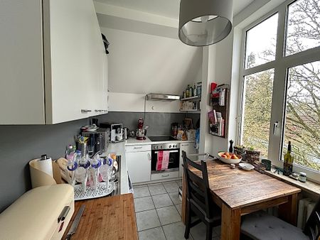 Charmante und helle 4-Zimmer Altbau Wohnung in Elmshorn Mitte - Foto 5