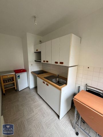 Location Appartement 1 pièce 33m² ALENCON 61000 - Photo 3