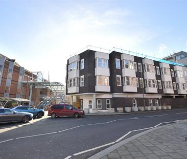 2 bedroom apartment to rent - Photo 6